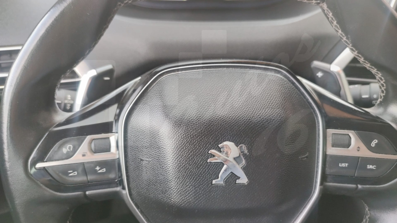 PEUGEOT 3008 1.5 HDI 130 CV AUTOMÁTICO
