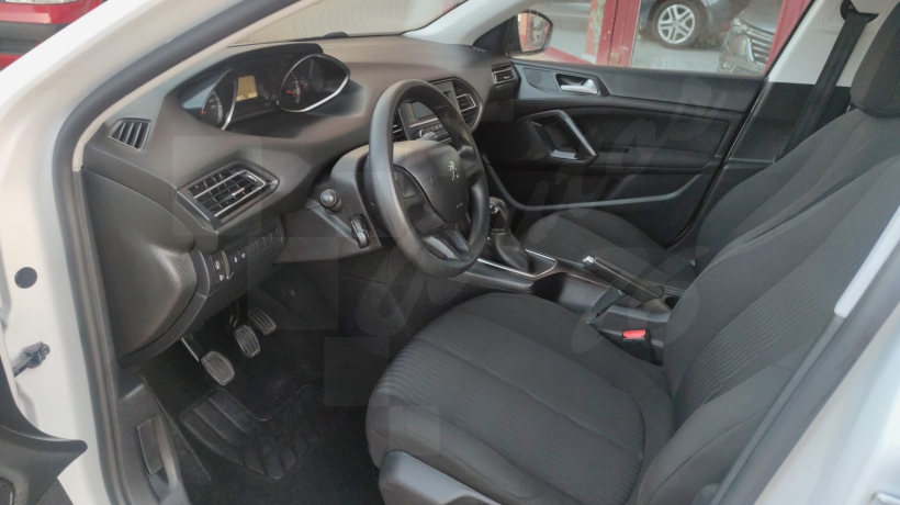 PEUGEOT 308 1.6 HDI 100 CV