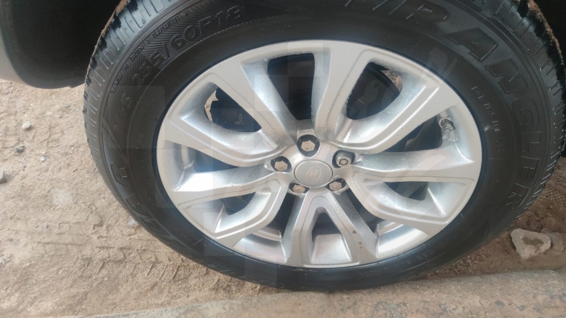 LAND ROVER EVOQUE 2.0 TD 180 CV AUTOMÁTICO 4X4