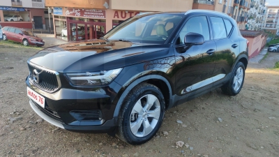 VOLVO XC40 D 150 CV