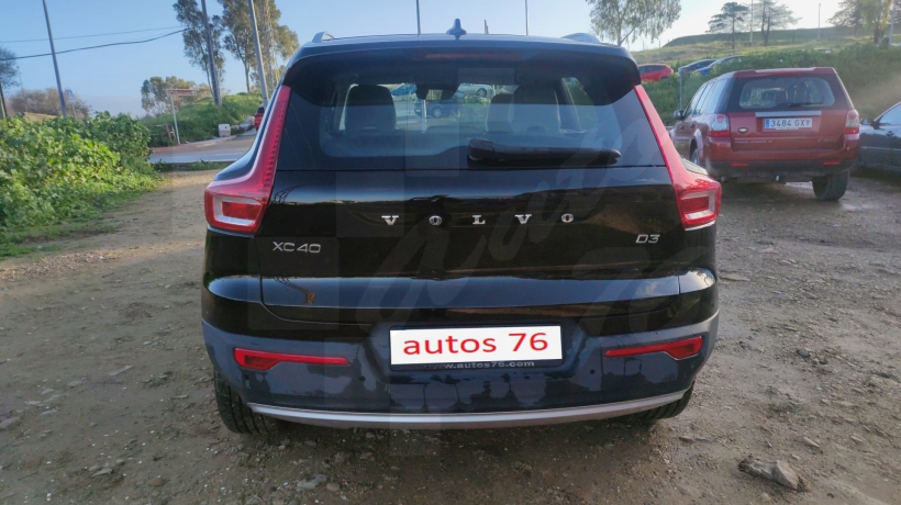 VOLVO XC40 D 150 CV