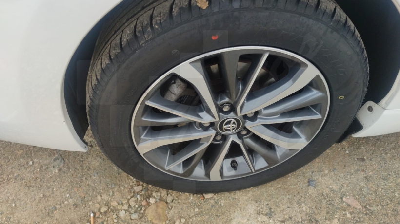 TOYOTA AVENSIS 2.0 D 143 CV