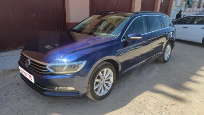 VOLKSWAGEN PASSAT 1.6 TDI 120 CV FAMILIAR