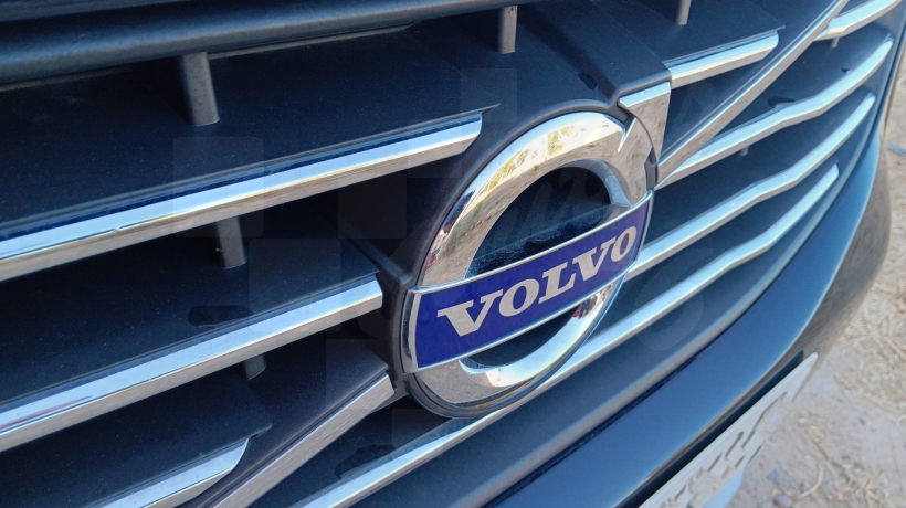 VOLVO XC60 2.0 D 190 CV