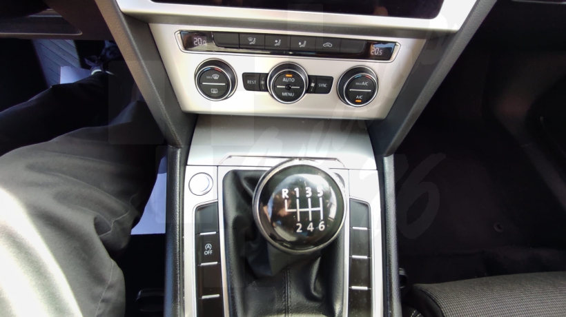 VOLKSWAGEN PASSAT 1.6 TDI 120 CV