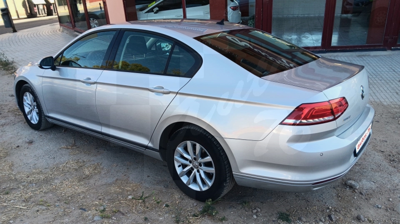 VOLKSWAGEN PASSAT 2.0 TDI 150 CV