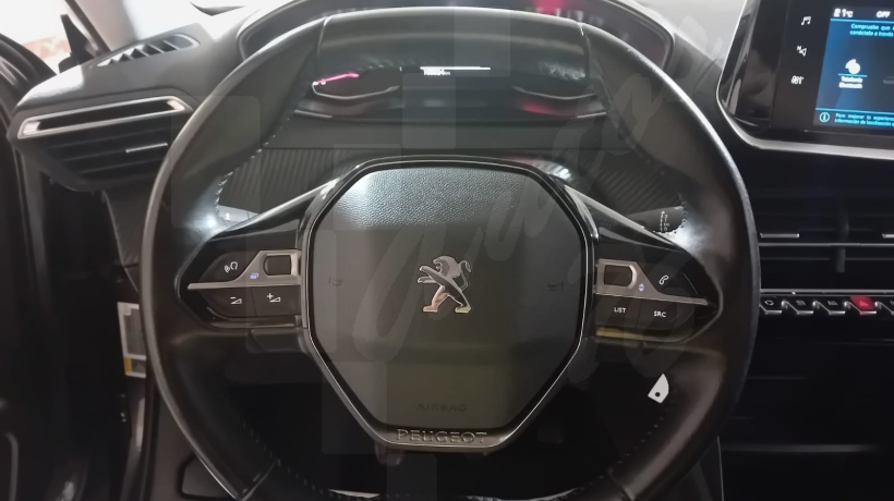 PEUGEOT 2008 1.5 HDI 100 CV