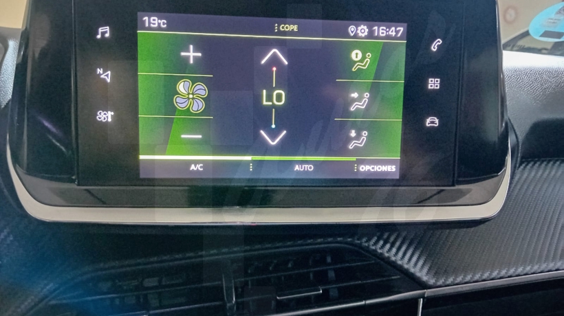 PEUGEOT 2008 1.5 HDI 100 CV