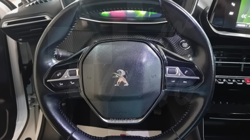 PEUGEOT 2008 1.5 HDI 100 CV