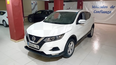 NISSAN QASHQAI 1.7 DCI 150 CV 4X4 NISSAN QASHQAI 1.7 DCI 150 CV 4X4
