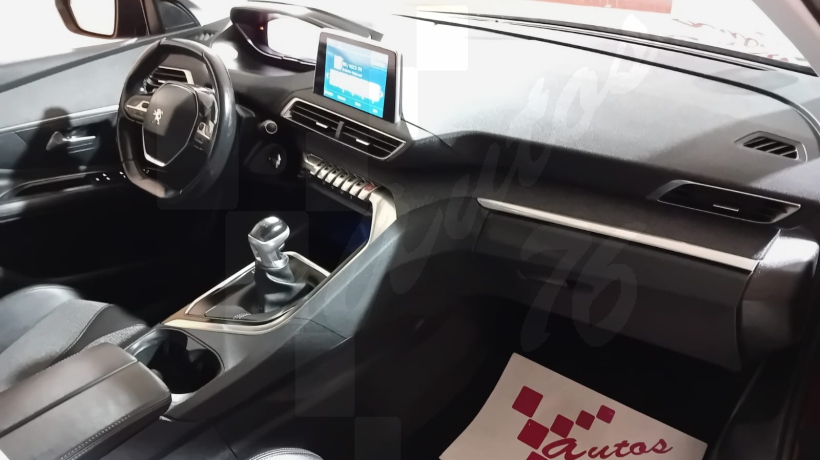 PEUGEOT 3008 1.5 HDI 130 CV