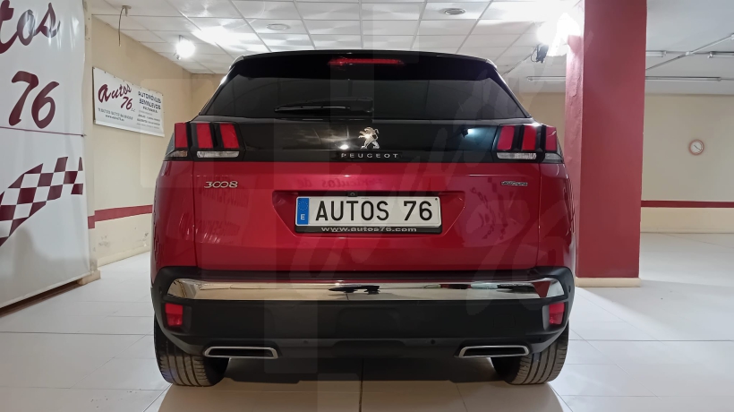 PEUGEOT 3008 1.5 HDI 130 CV