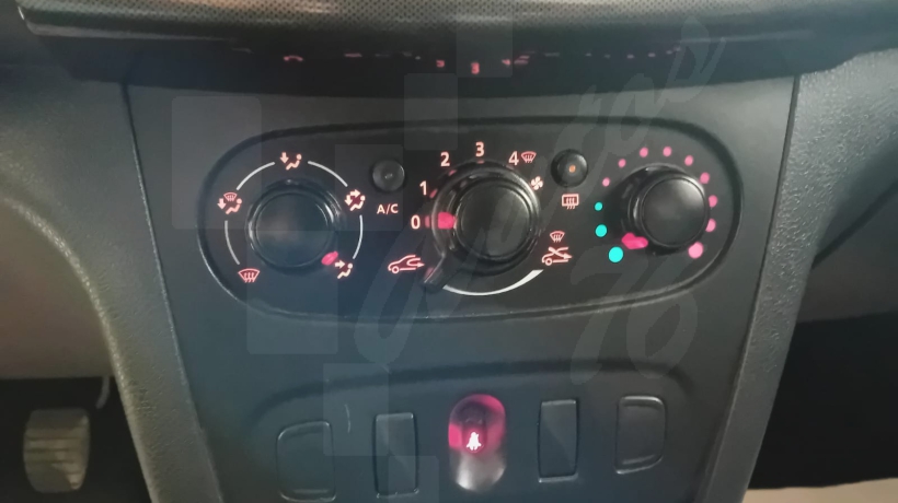 DACIA SANDERO 900 i 90 CV STEPWAY