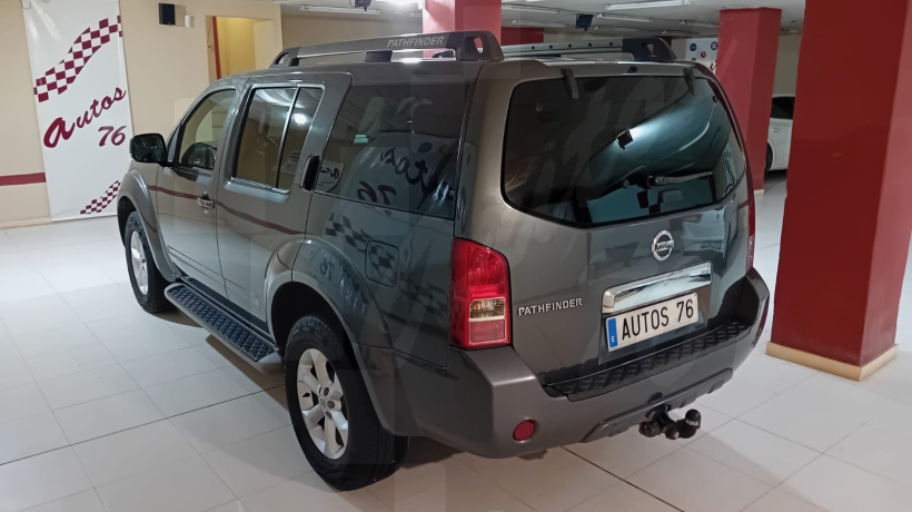 NISSAN PATHFINDER 2.5 dCi 190 CV 4WD 7 PLAZAS