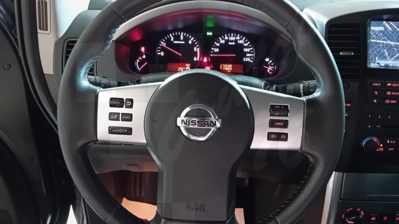 NISSAN PATHFINDER 2.5 dCi 190 CV 4WD 7 PLAZAS