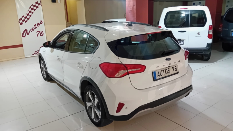 FORD FOCUS 1.5 TDCI 120 CV ACTIVE