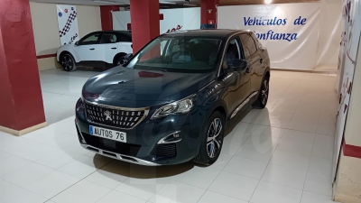 PEUGEOT 3008 1.5 HDI 130 CV PEUGEOT 3008 1.5 HDI 130 CV