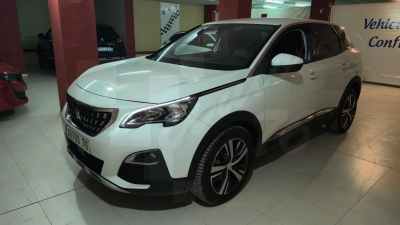 PEUGEOT 3008 1.5 HDI 130 CV AUTOMÁTICO