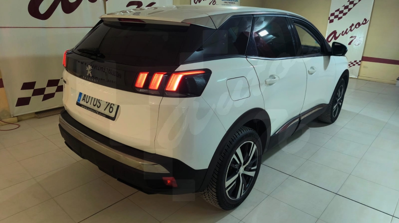 PEUGEOT 3008 1.5 HDI 130 CV AUTOMÁTICO