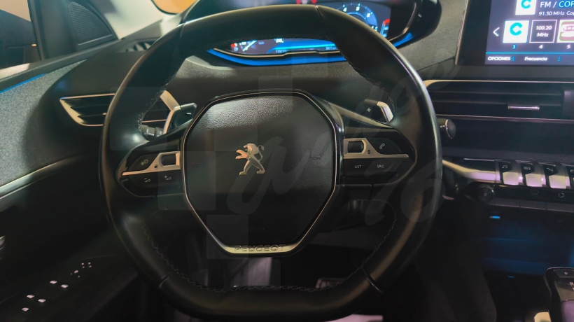 PEUGEOT 3008 1.5 HDI 130 CV AUTOMÁTICO