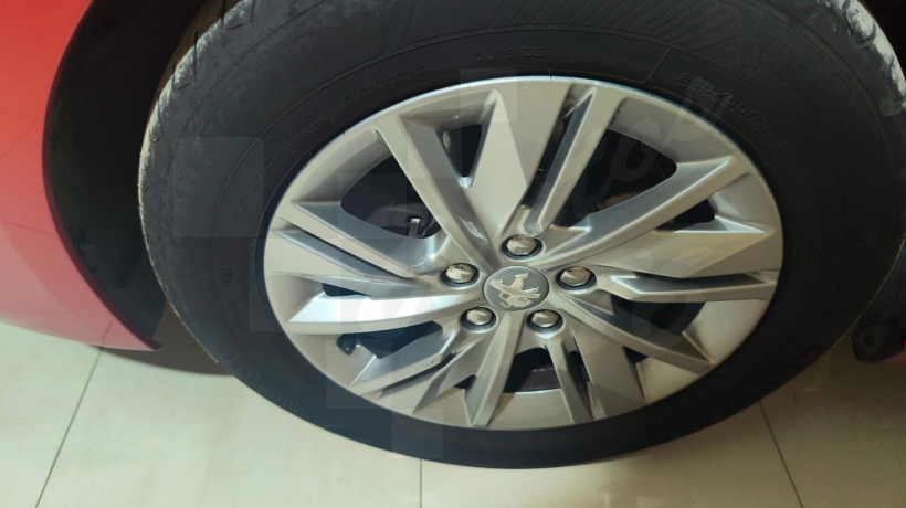 PEUGEOT 508 1.5 HDI 130 CV AUTOMÁTICO
