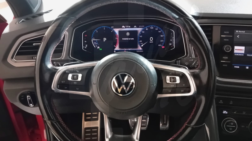 VOLKSWAGEN T-ROC 2.0 TDI 150 CV AUTOMÁTICO