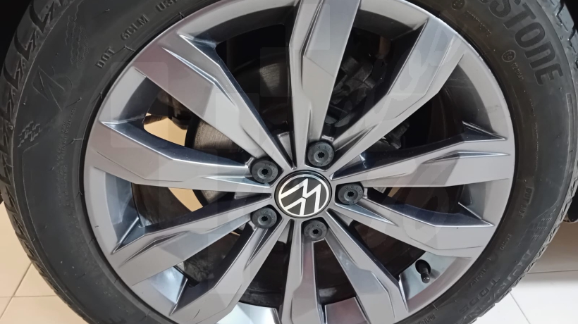 VOLKSWAGEN T-ROC 2.0 TDI 150 CV AUTOMÁTICO