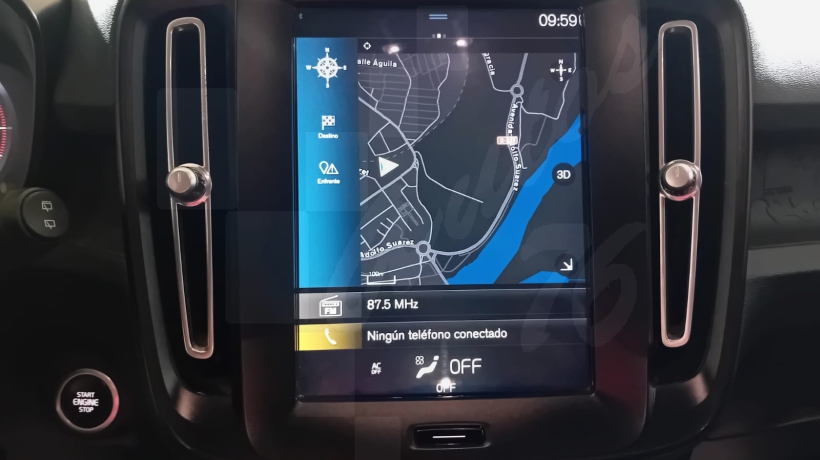 VOLVO XC40 2.0 D3 150 CV 