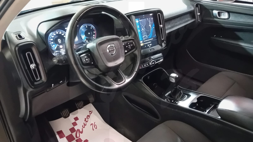 VOLVO XC40 2.0 D3 150 CV 