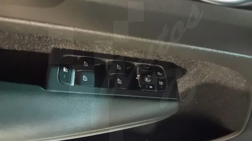 VOLVO XC40 2.0 D3 150 CV 