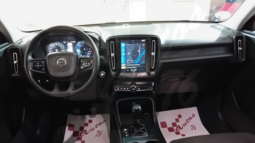VOLVO XC40 2.0 D3 150 CV 