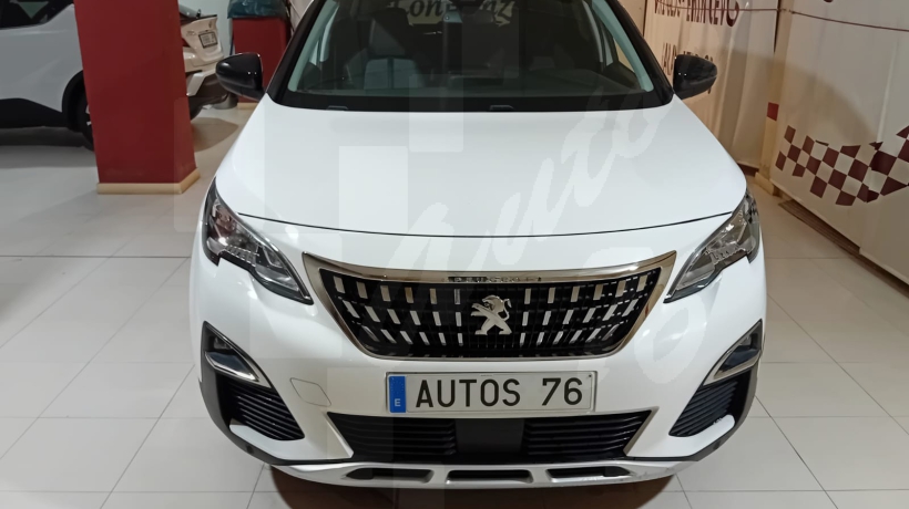 PEUGEOT 3008 1.5 HDI 130 CV