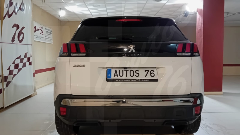 PEUGEOT 3008 1.5 HDI 130 CV