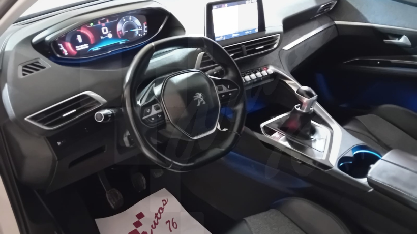 PEUGEOT 3008 1.5 HDI 130 CV