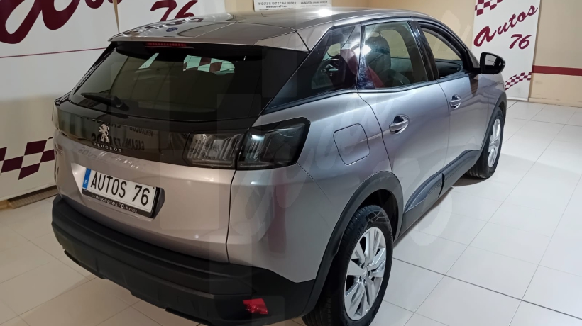 PEUGEOT 3008 1.5 HDI 130 CV