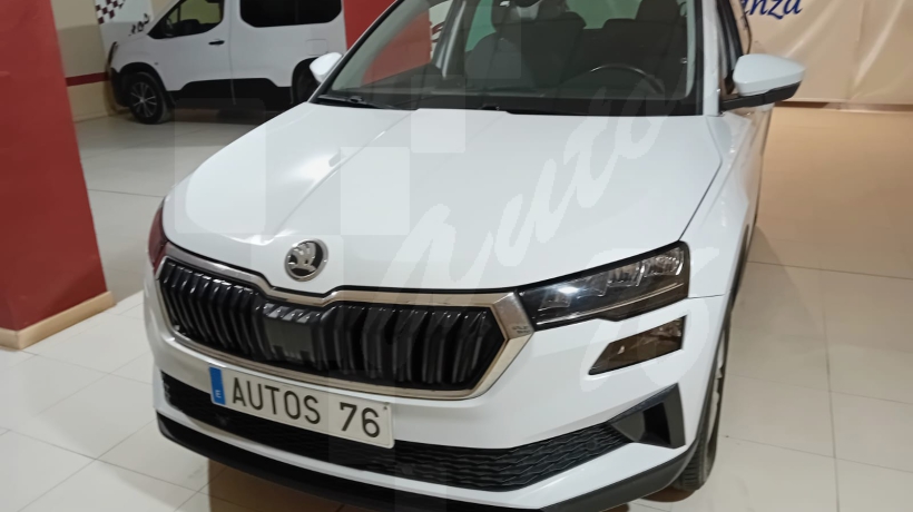 SKODA KAROQ 2.0 TDI 150 CV 4X4 AUTOMÁTICO SKODA KAROQ 2.0 TDI 150 CV 4X4 AUTOMÁTICO