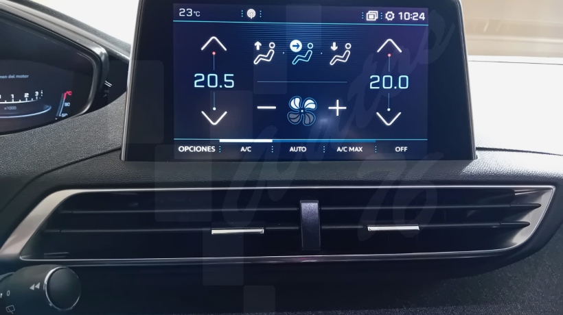 PEUGEOT 3008 1.5 HDI 130 CV AUTOMÁTICO PEUGEOT 3008 1.5 HDI 130 CV AUTOMÁTICO