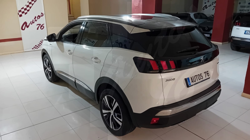 PEUGEOT 3008 1.5 HDI 130 CV AUTOMÁTICO PEUGEOT 3008 1.5 HDI 130 CV AUTOMÁTICO