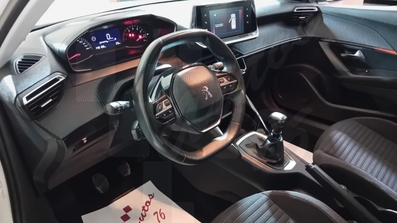 PEUGEOT 2008 1.5 HDI 110 CV