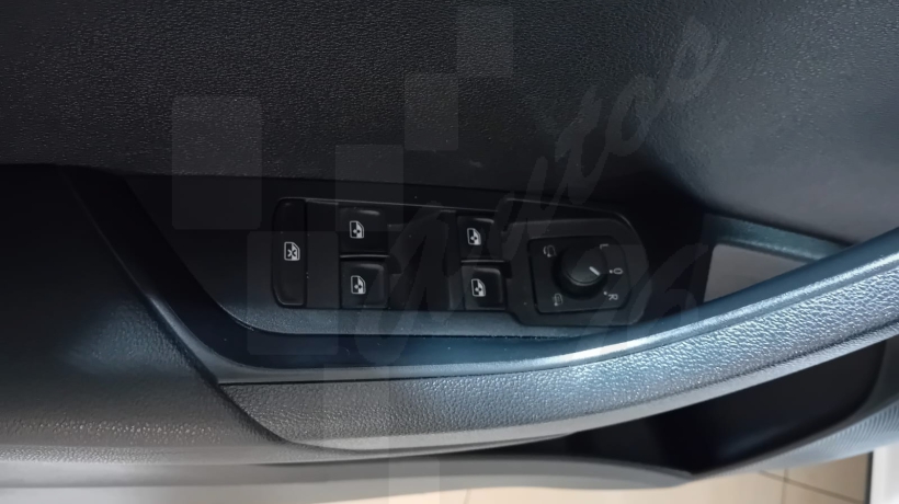 SKODA KAROQ 2.0 TDI 150 CV 4X4 AUTOMÁTICO