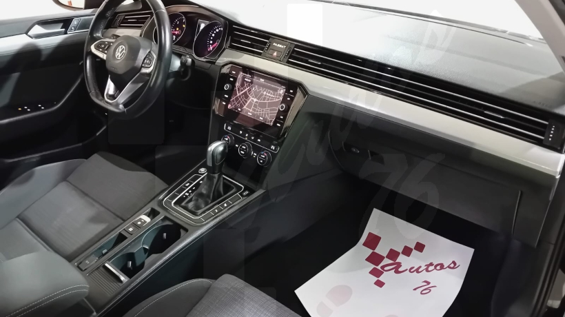 VOLKSWAGEN PASSAT 1.6 TDI 120 CV AUTOMÁTICO