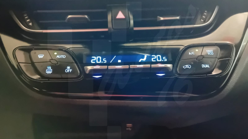 TOYOTA C-HR 1.8 125 H  AUTOMÁTICO