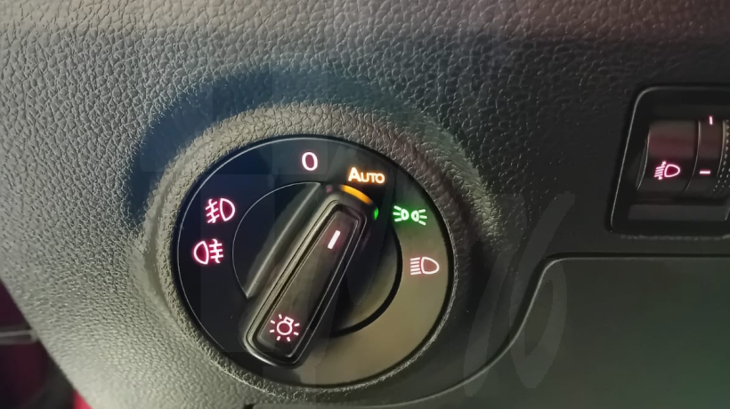 SEAT IBIZA 1.0 i 80 CV