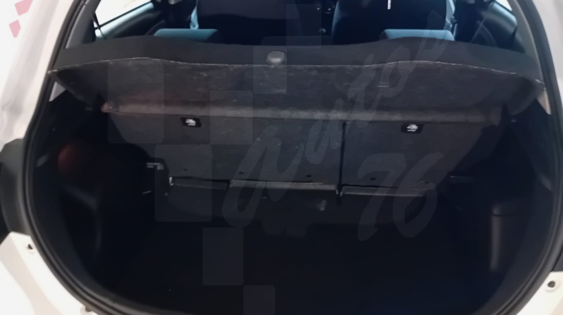 TOYOTA YARIS 1.0 i 80 CV