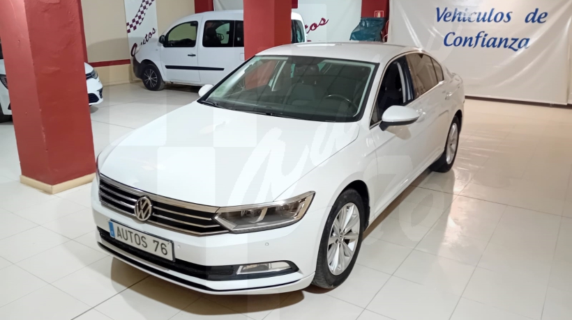 VOLKSWAGEN PASSAT 2.0 TDI 122 CV AUTOMÁTICO