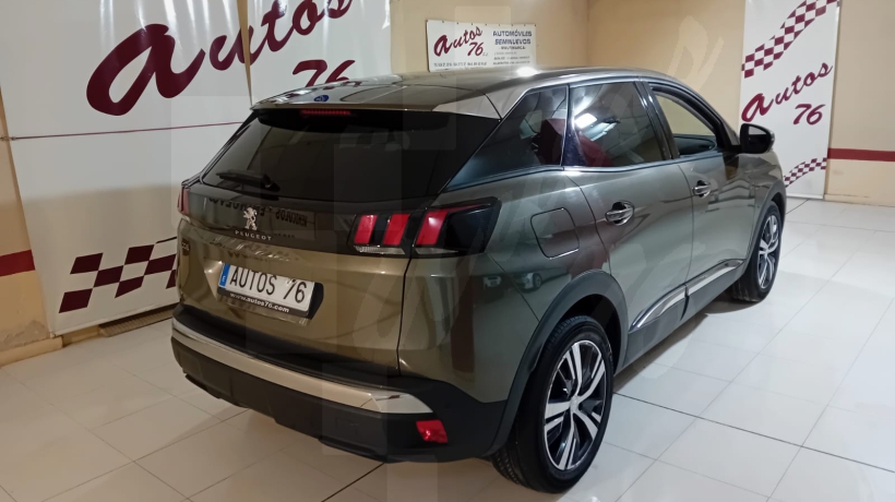 PEUGEOT 3008 1.5 HDI 130 CV