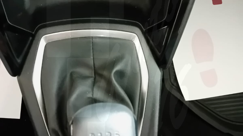 PEUGEOT 2008 1.5 HDI 110 CV