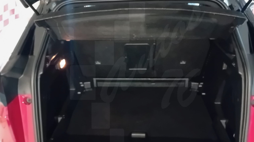 PEUGEOT 3008 1.5 HDI 130 CV AUTOMÁTICO GT