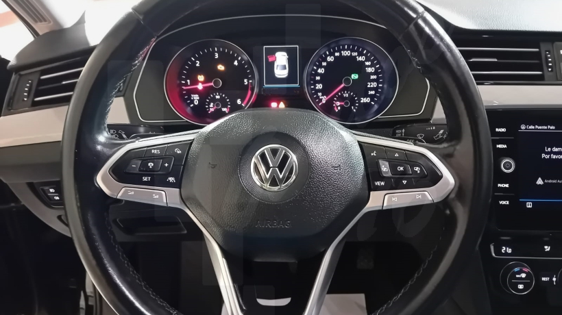 VOLKSWAGEN PASSAT 1.6 TDI 120 CV AUTOMÁTICO