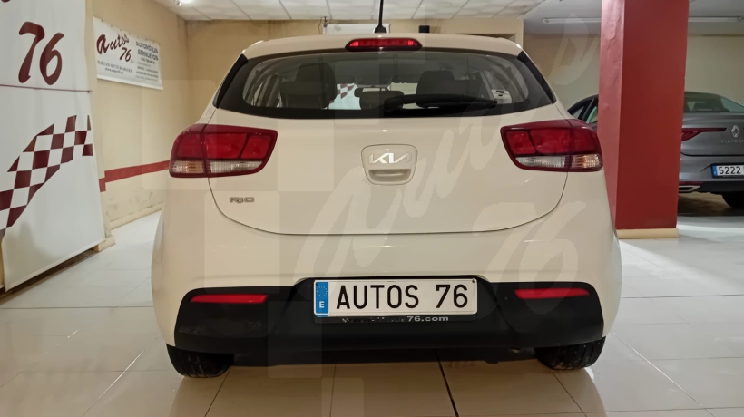 KIA RIO 1.2 i 84 CV